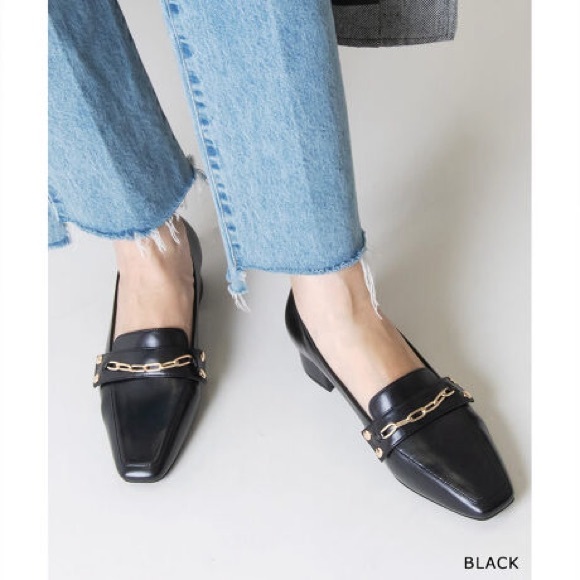 Randa Women's 4-Way Belt Loafer - Picture 1 of 9